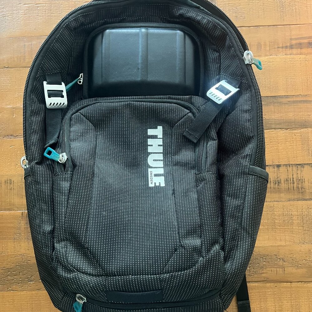 Thule (Sweden) Crossover 32L Backpack/Laptop Case